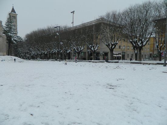 la piazza Risorgimento