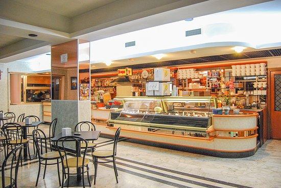 Gelateria Holiday