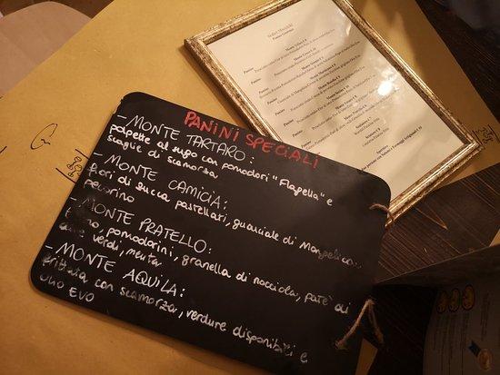 Sedici Moccichi