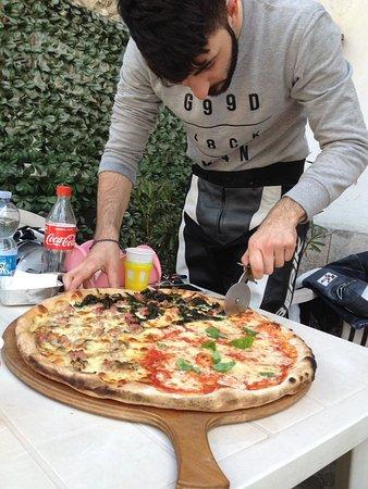 Pizzeria Bella Napoli