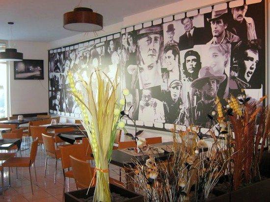 Myconos Cafe