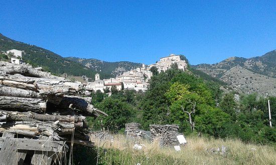 Rocca di Villalago
