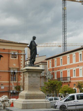 Statua di Sallustio